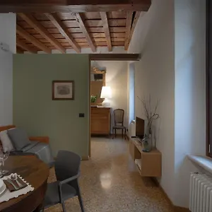 Residenza Roccamaggiore , Verona Italië